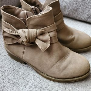 Girls size 12 fashion boots
